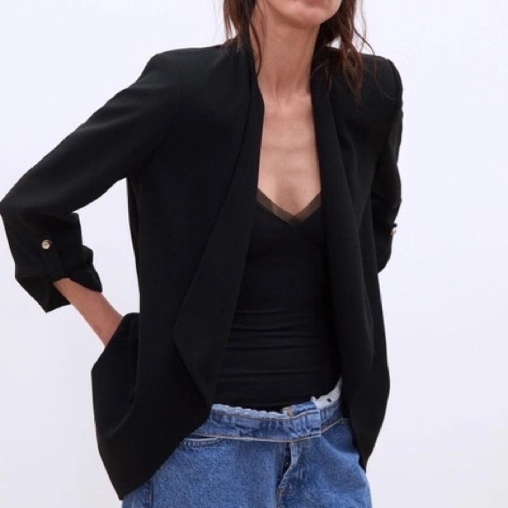 Zara Open Front Rolled Up Sleeve Blazer in Black
